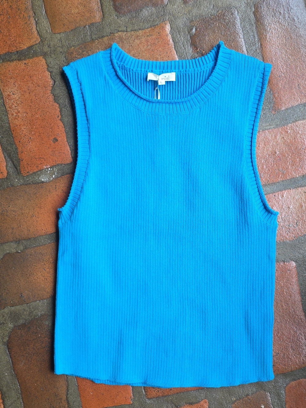 LA MIEL Blue Ribbed Sleeveless Knit Top